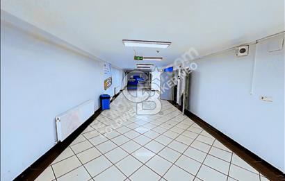 1400 m² Office with Terrace on Büyükdere Street from NEO