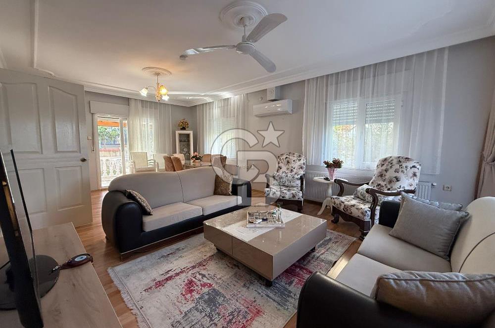 Urla Çeşmealtın’da Kiralık 4+1 Villa 