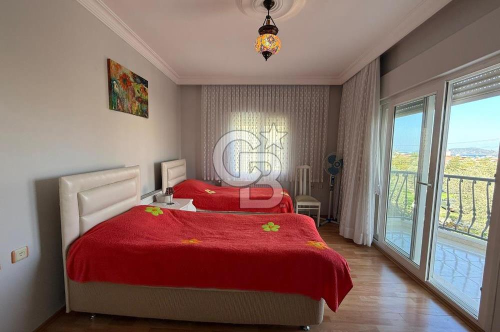 Urla Çeşmealtın’da Kiralık 4+1 Villa 