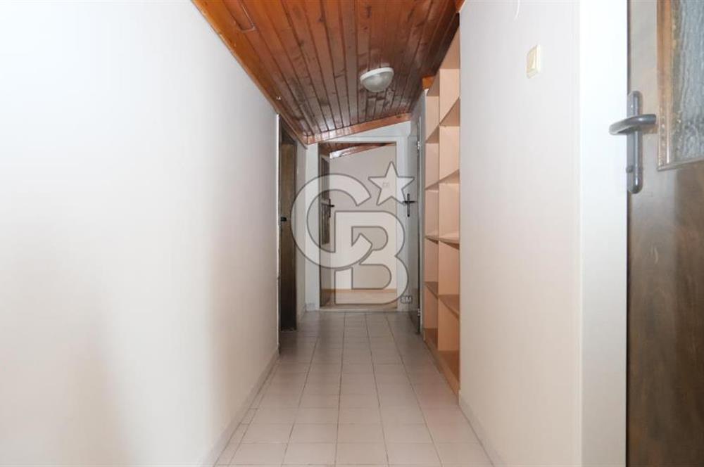 Bahçeli Yeşil Vadi Sitesi Satılık Köşe Villa