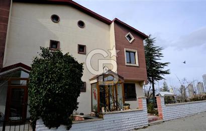 Bahçeli Yeşil Vadi Sitesi Satılık Köşe Villa