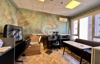 MECİDİYEKÖY MEYDANDA TABELA DEĞERİ YÜKSEK 12 BÖLÜMLÜ BAKIMLI OFİS