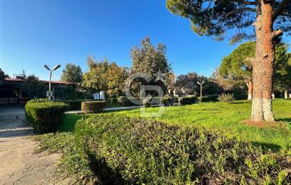 KUŞADASI DAVUTLAR SAHİL SİTESİNDE  BAHÇELİ 2+1  DAİRE