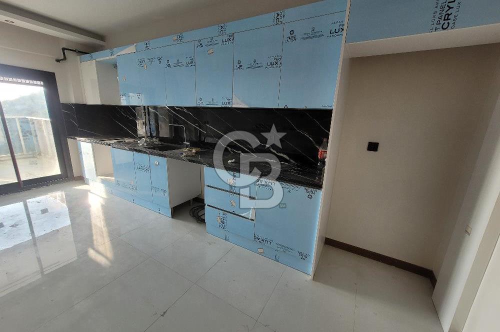 KÖRFEZ MAHALLESİ 4+1 YENI BINA SATILIK DAİRE 