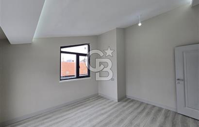 İNCEK'TE BULVARA YAKIN BAĞIMSIZ MUTFAKLI 2+1 DUBLEKS DAİRE