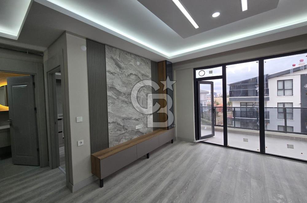 İNCEK'TE BULVARA YAKIN BAĞIMSIZ MUTFAKLI 2+1 DUBLEKS DAİRE