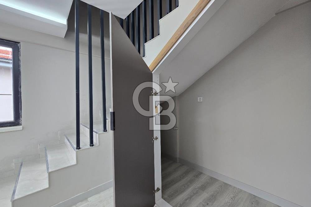 İNCEK'TE BULVARA YAKIN BAĞIMSIZ MUTFAKLI 2+1 DUBLEKS DAİRE