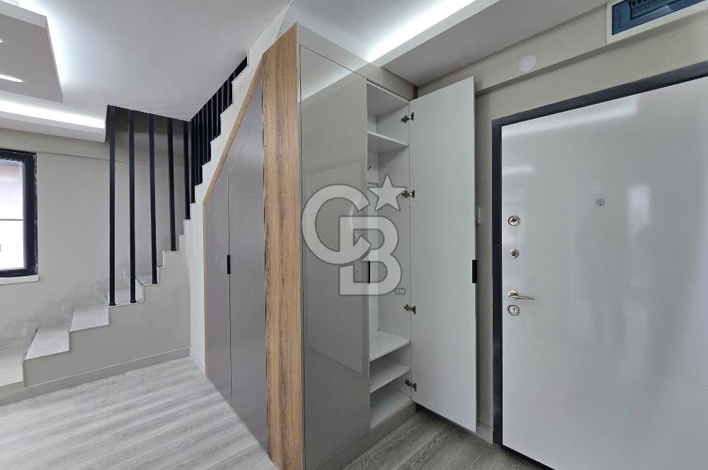 İNCEK'TE BULVARA YAKIN BAĞIMSIZ MUTFAKLI 2+1 DUBLEKS DAİRE