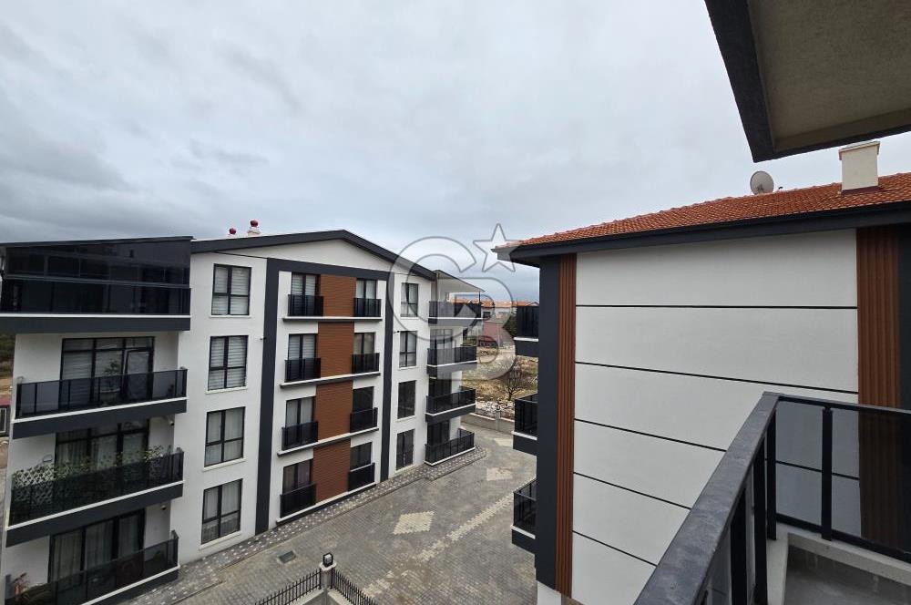 İNCEK'TE BULVARA YAKIN BAĞIMSIZ MUTFAKLI 2+1 DUBLEKS DAİRE