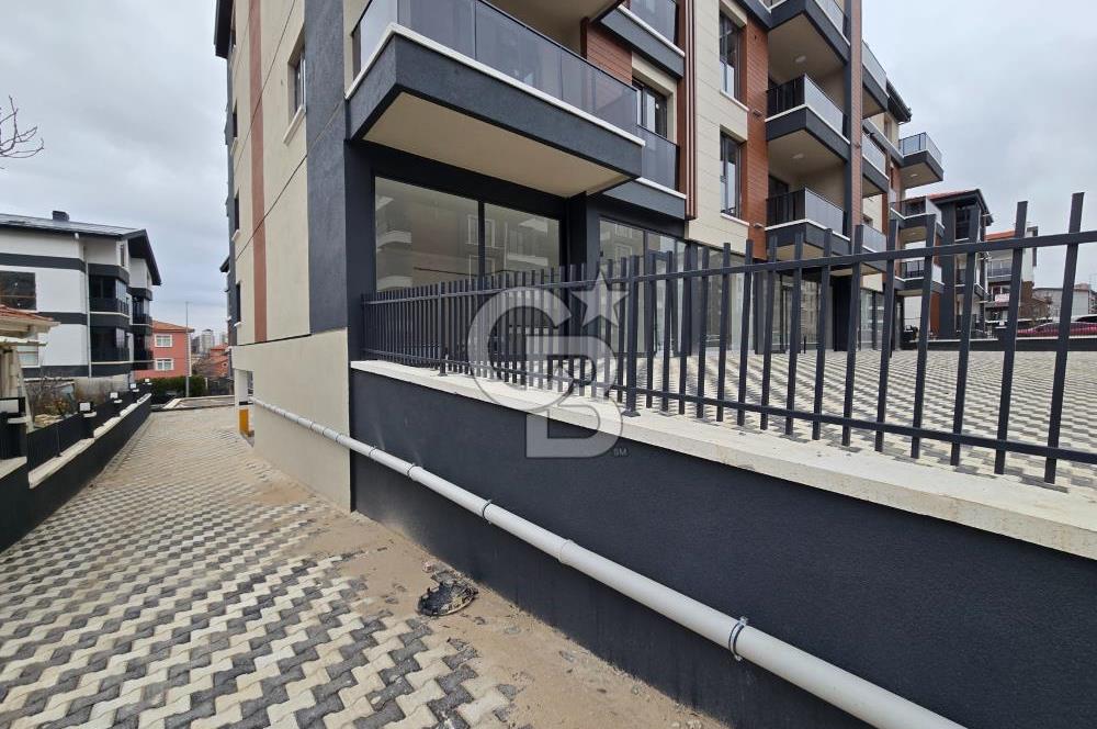 İNCEK'TE BULVARA YAKIN BAĞIMSIZ MUTFAKLI 2+1 DUBLEKS DAİRE