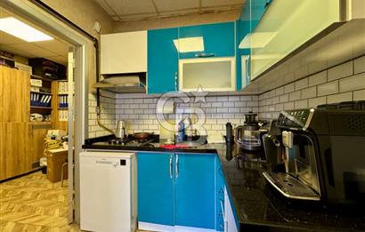 MECİDİYEKÖY MEYDANDA TABELA DEĞERİ YÜKSEK 12 BÖLÜMLÜ BAKIMLI OFİS