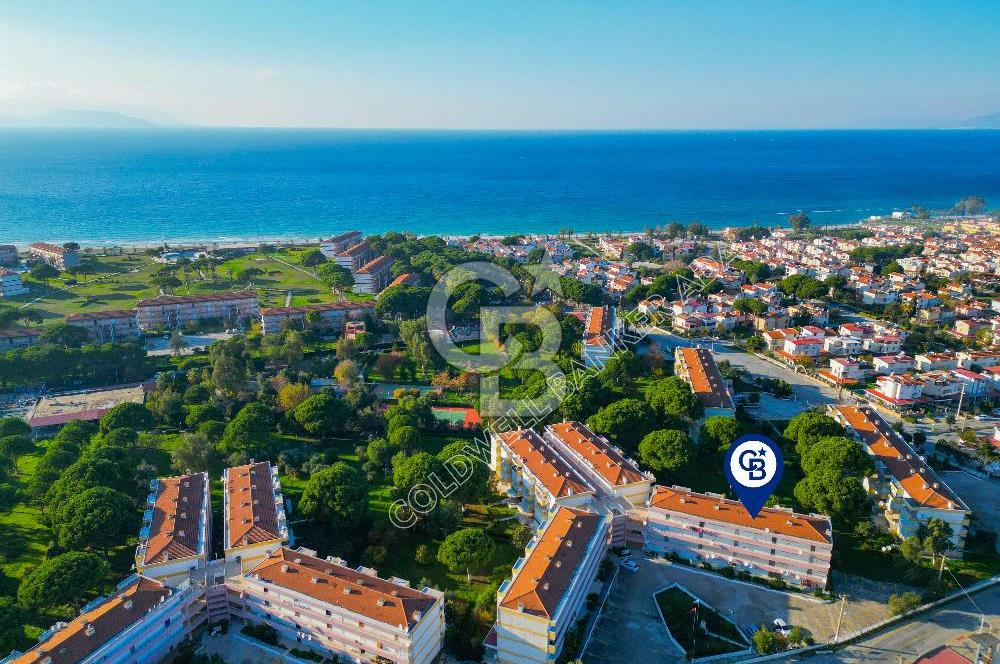 KUŞADASI DAVUTLAR SAHİL SİTESİNDE  BAHÇELİ 2+1  DAİRE