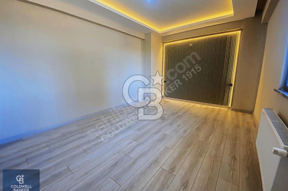 ÇANAKKALE MERKEZ KARACAÖREN'DE SATILIK GENİŞ TERASLI 2+1 DAİRE!