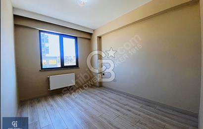 ÇANAKKALE MERKEZ KARACAÖREN'DE SATILIK GENİŞ TERASLI 2+1 DAİRE!