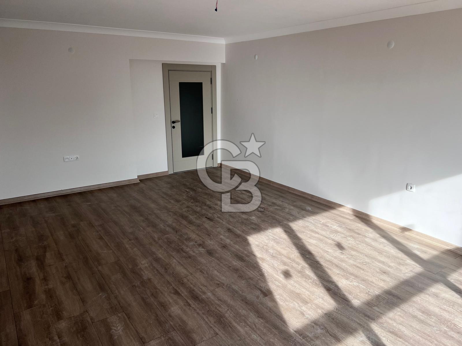 İNCEK'TE SIFIR İSKANLI OTURUMA HAZIR YERDEN ISITMA 2+1 DUBLEX