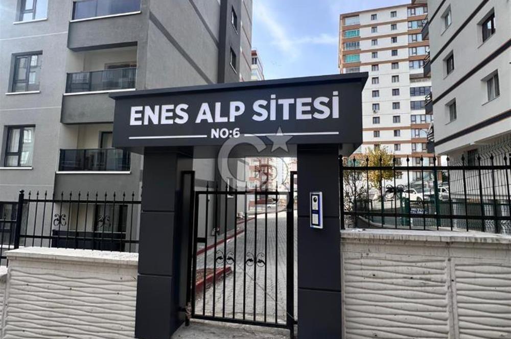 Önü Kapanmaz Manzaralı Sıfır 4+1 180m² LÜKS DAİRE