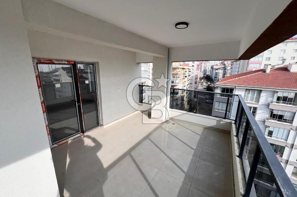 Önü Kapanmaz Manzaralı Sıfır 4+1 180m² LÜKS DAİRE
