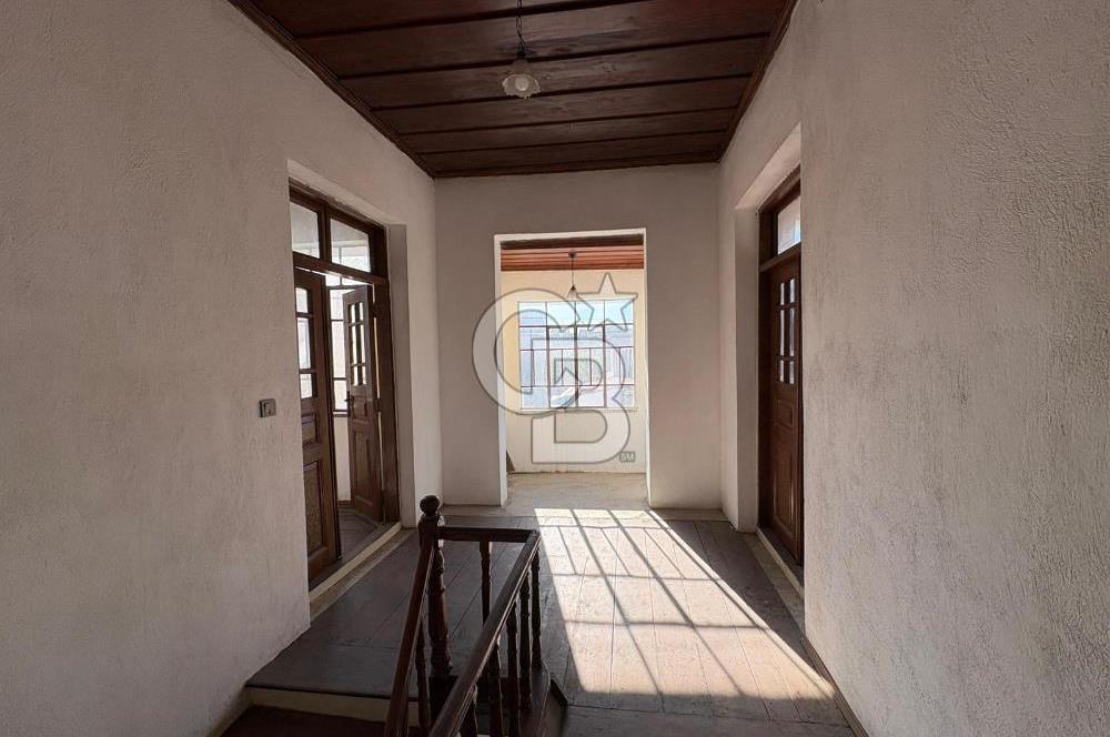 Hayıtlı Mh. İşlek Cadde Üzeri 2 Katlı İşyeri.