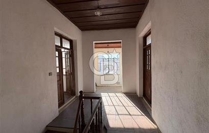 Hayıtlı Mh. İşlek Cadde Üzeri 2 Katlı İşyeri.