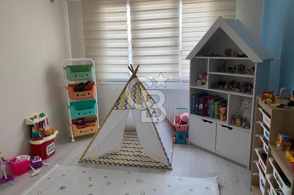 İZMİR ALSANCAK –KIBRIS ŞEHİTLERİ CADDESİ KIRALIK DEVİR 3+1 TADİLATLI OFİS