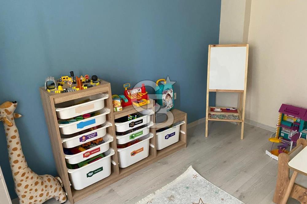 İZMİR ALSANCAK –KIBRIS ŞEHİTLERİ CADDESİ KIRALIK DEVİR 3+1 TADİLATLI OFİS