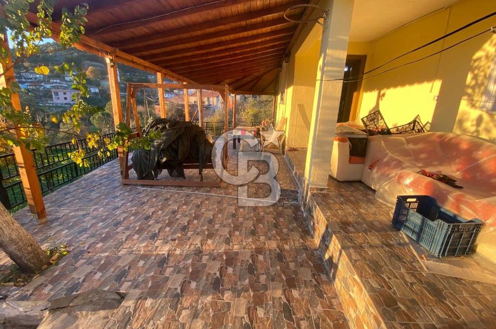 BARAJ MANZARALI, 1.100 M², BAHÇELİ, MÜSTAKİL KÖY EVİ 