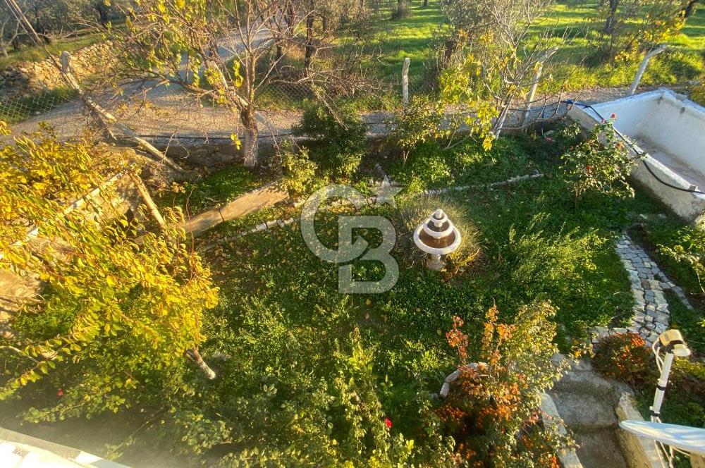 BARAJ MANZARALI, 1.100 M², BAHÇELİ, MÜSTAKİL KÖY EVİ 