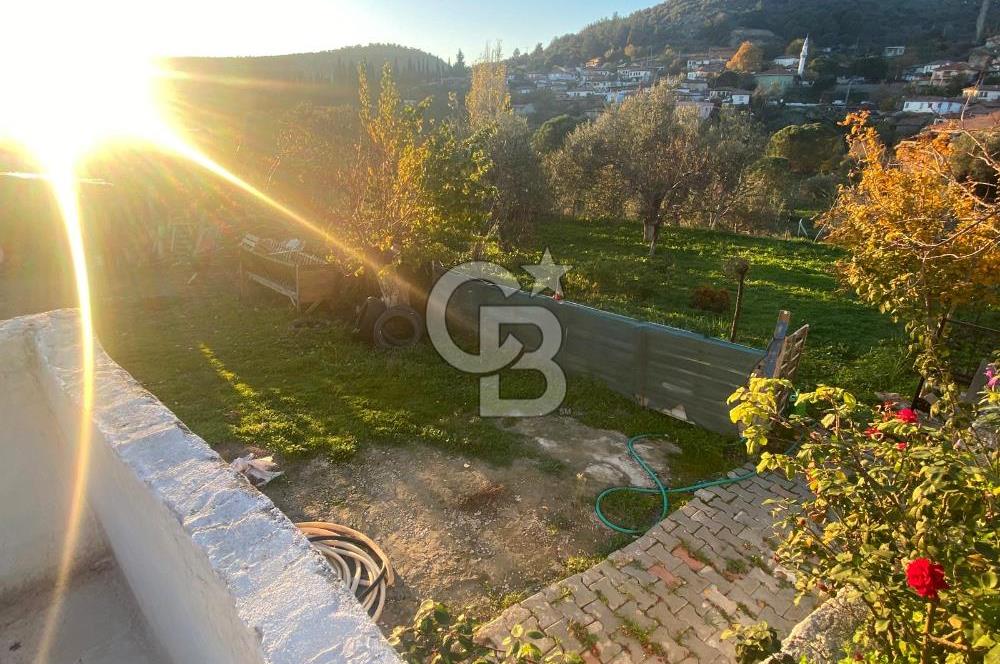 BARAJ MANZARALI, 1.100 M², BAHÇELİ, MÜSTAKİL KÖY EVİ 