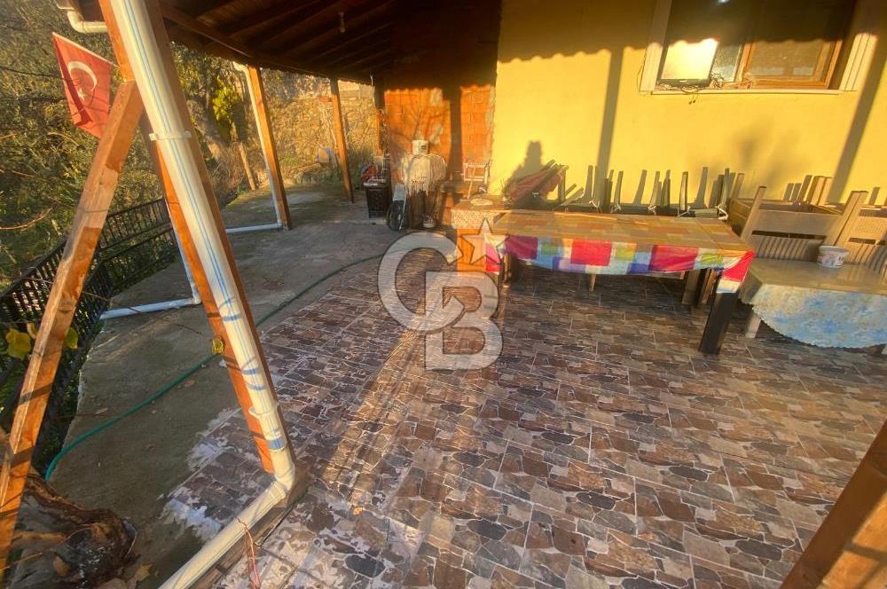 BARAJ MANZARALI, 1.100 M², BAHÇELİ, MÜSTAKİL KÖY EVİ 