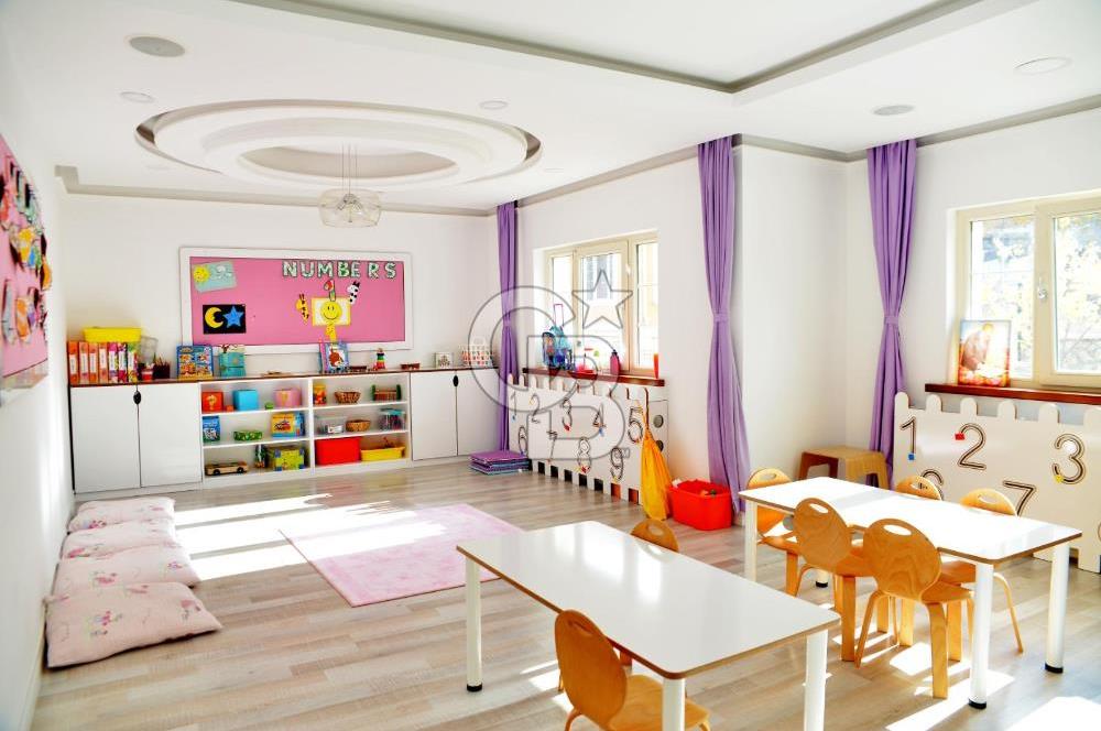 YEŞİLBARIŞ SİTESİ CADDE CEPHELİ ANAOKUL KİRACILI SATILIK VİLLA