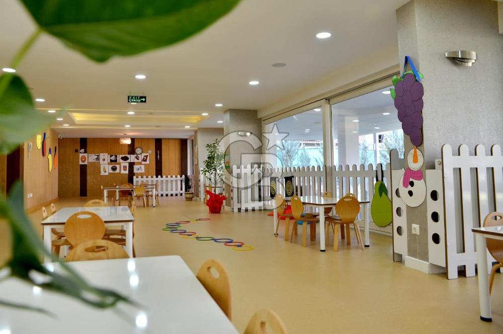 YEŞİLBARIŞ SİTESİ CADDE CEPHELİ ANAOKUL KİRACILI SATILIK VİLLA