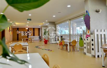 YEŞİLBARIŞ SİTESİ CADDE CEPHELİ ANAOKUL KİRACILI SATILIK VİLLA