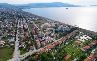 DİKİLİ'DE DENİZE YÜRÜME MESAFESİNDE 4+1 150 M2 VİLLA