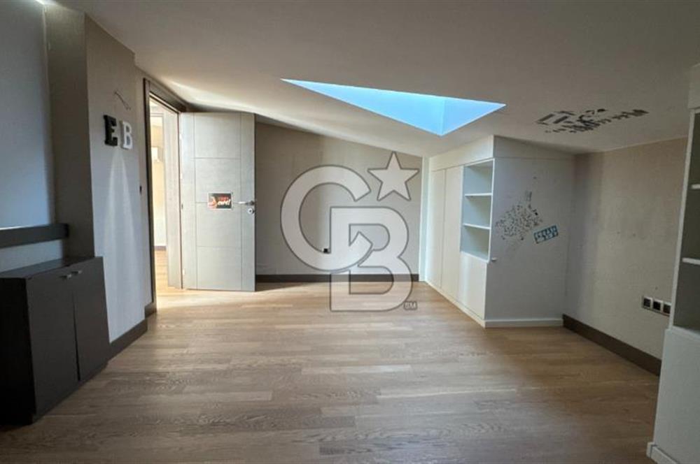 CB SITKI ŞİMŞEK TEN GÖLBAŞI KARMEN LOFT DA SATILIK VİLLA