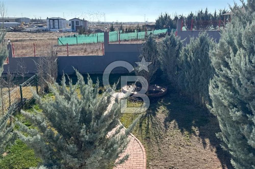 CB SITKI ŞİMŞEK TEN GÖLBAŞI KARMEN LOFT DA SATILIK VİLLA