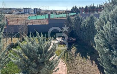 CB SITKI ŞİMŞEK TEN GÖLBAŞI KARMEN LOFT DA SATILIK VİLLA