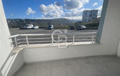 ÇUKURÇAYIR MAH. SİTE İÇERİSİNDE DENİZ MANZARALI 2+1 DAİRE