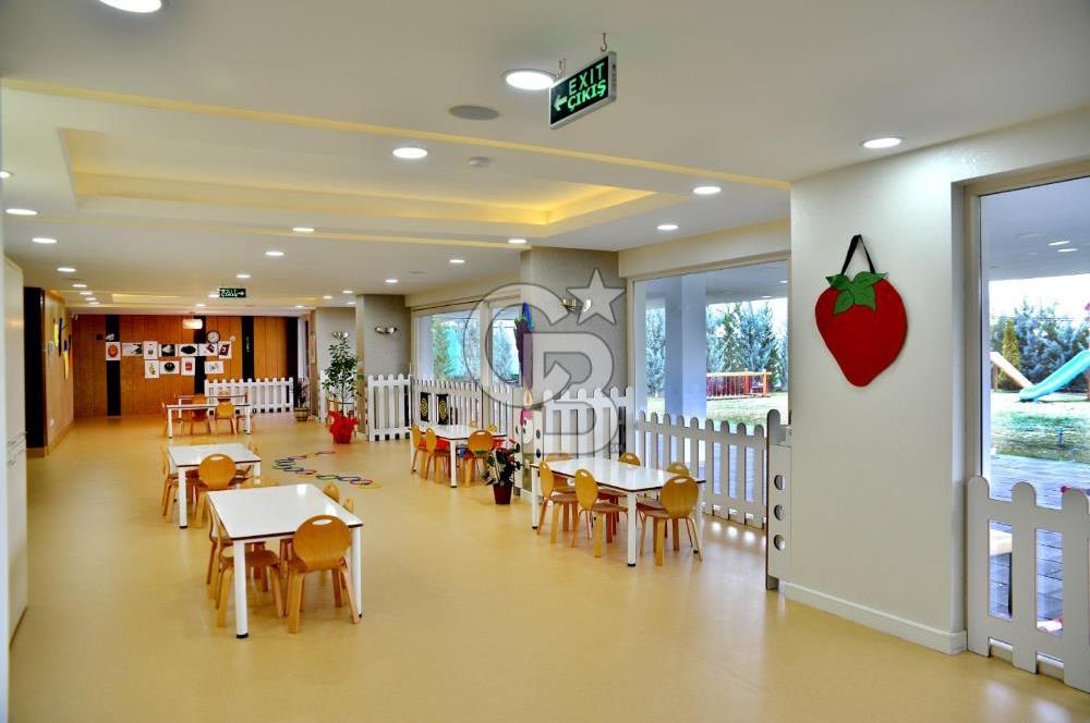 YEŞİLBARIŞ SİTESİ CADDE CEPHELİ ANAOKUL KİRACILI SATILIK VİLLA