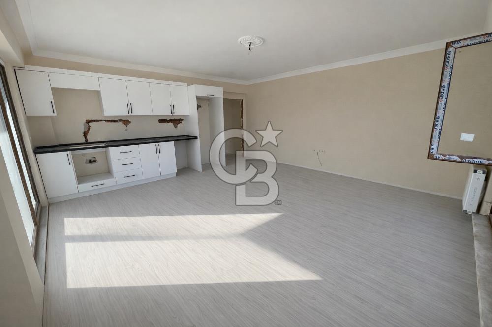 ÇUKURÇAYIR MAH. SİTE İÇERİSİNDE DENİZ MANZARALI 2+1 DAİRE