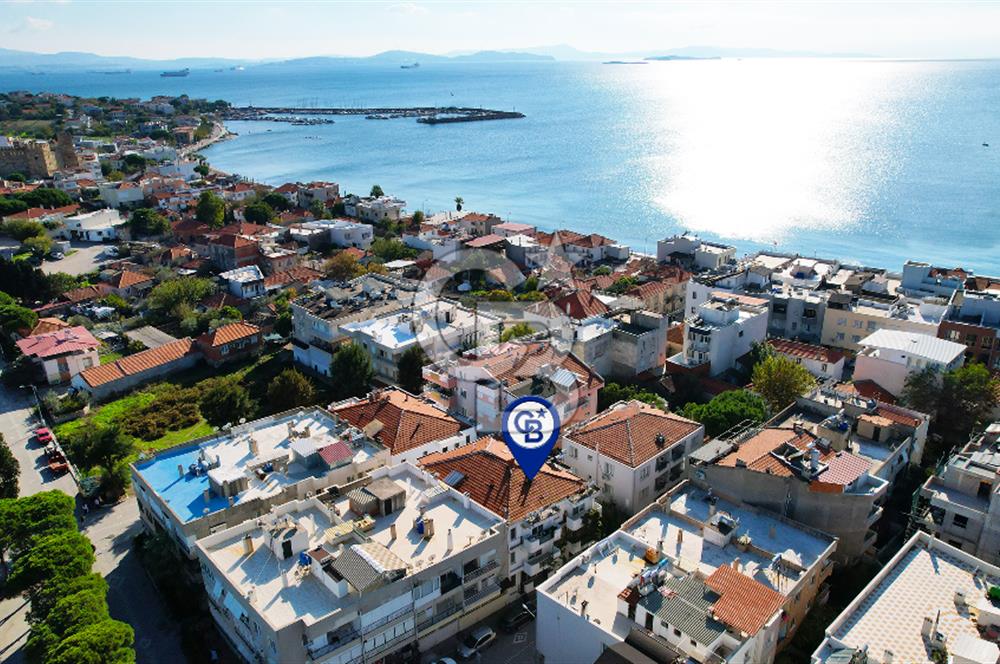 ÇANDARLI MERKEZDE DENİZE 100 METRE MESAFEDE ZEMİN KAT 2+1 DAİRE