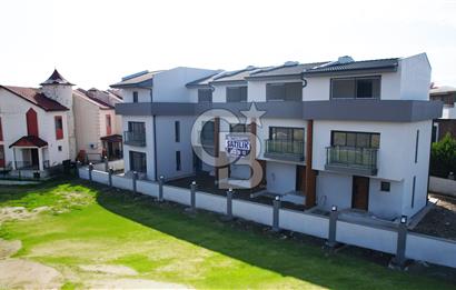 ÇANDARLI MERKEZDE MODERN MİMARİ 3+1 SATILIK VİLLA DENİZE 300 MT