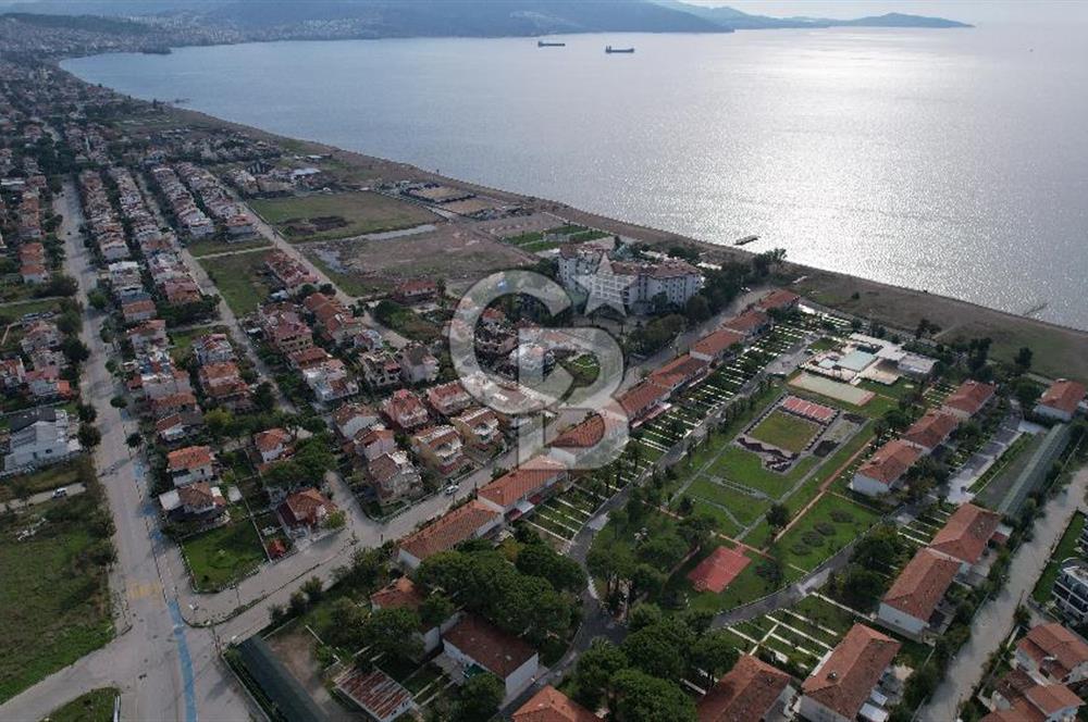 DİKİLİ'DE DENİZE YÜRÜME MESAFESİNDE 4+1 150 M2 VİLLA