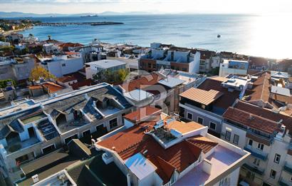 ÇANDARLI MERKEZDE DENİZE 100 MT MESAFEDE DENİZ GÖREN 3+1 DAİRE