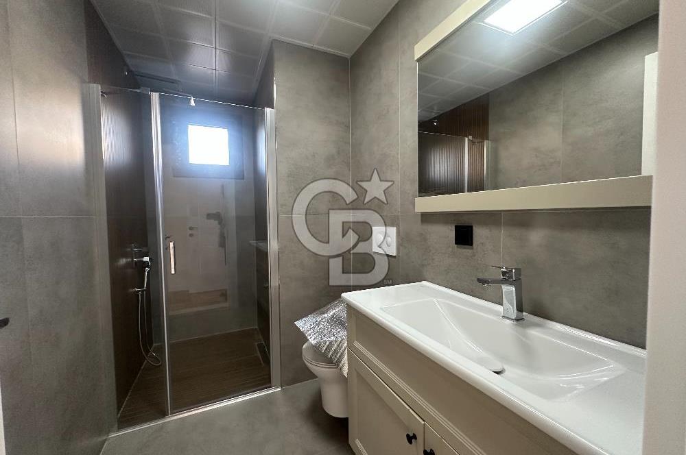 FOÇA YENİBAĞARASINDA ÖZEL HAVUZLU AKILLI SİSTEMLİ LÜKS 3+1 VİLLA