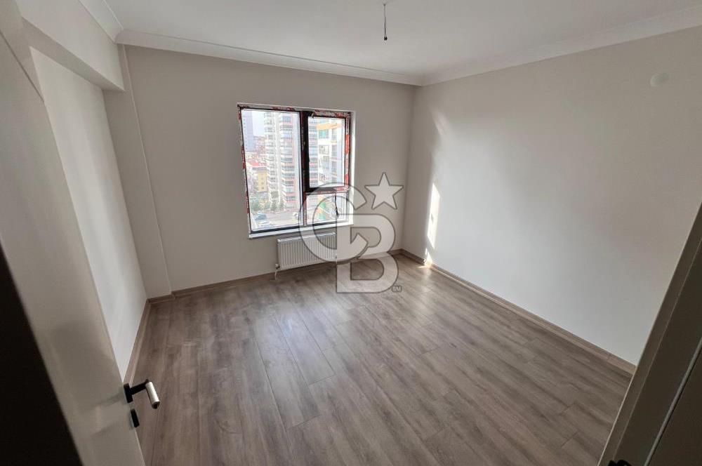 Kayalarda Sıfır, Geniş ve Manzaralı 3+1 150 m² Fırsat Dairesi
