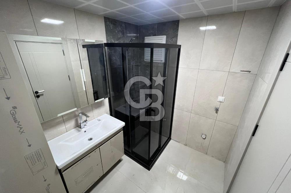 Kayalarda Sıfır, Geniş ve Manzaralı 3+1 150 m² Fırsat Dairesi