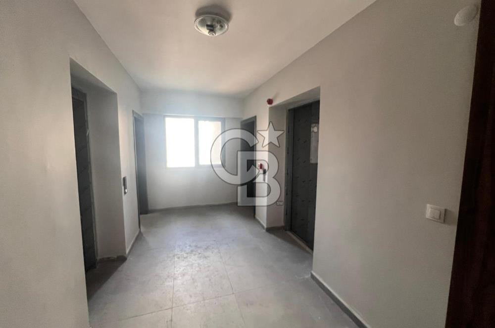 Kayalarda Sıfır, Geniş ve Manzaralı 3+1 150 m² Fırsat Dairesi