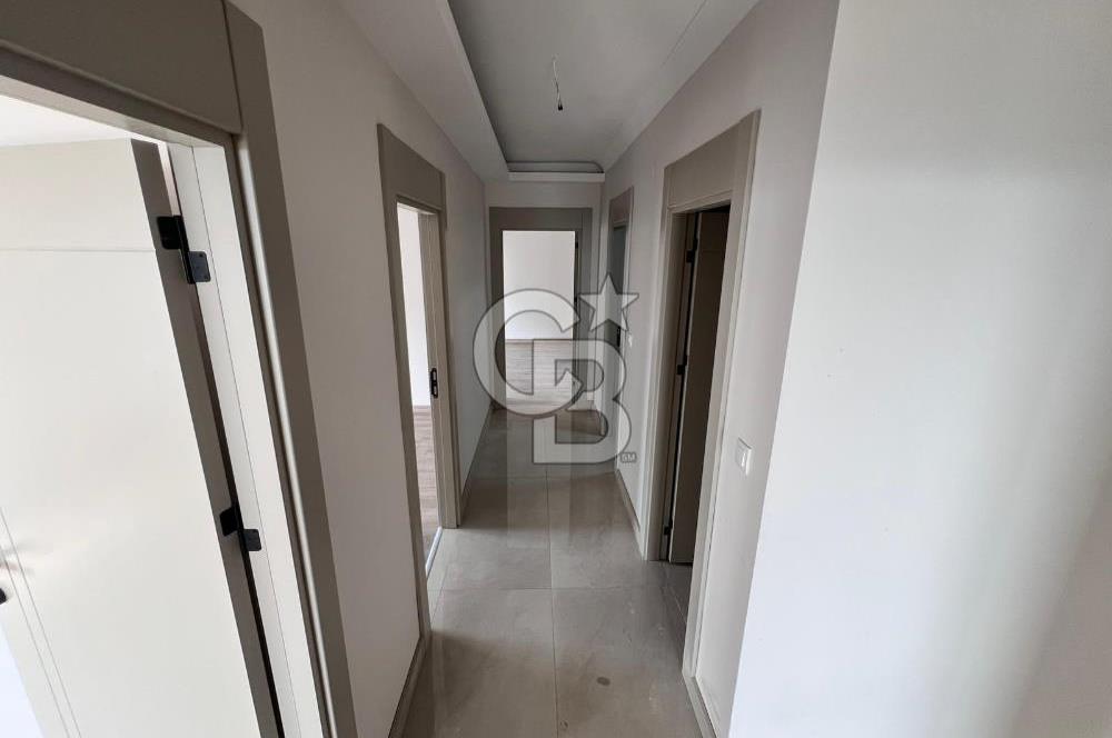 Kayalarda Sıfır, Geniş ve Manzaralı 3+1 150 m² Fırsat Dairesi