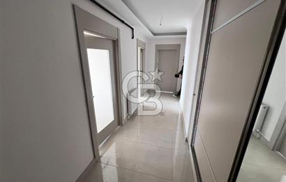 Kayalarda Sıfır, Geniş ve Manzaralı 3+1 150 m² Fırsat Dairesi
