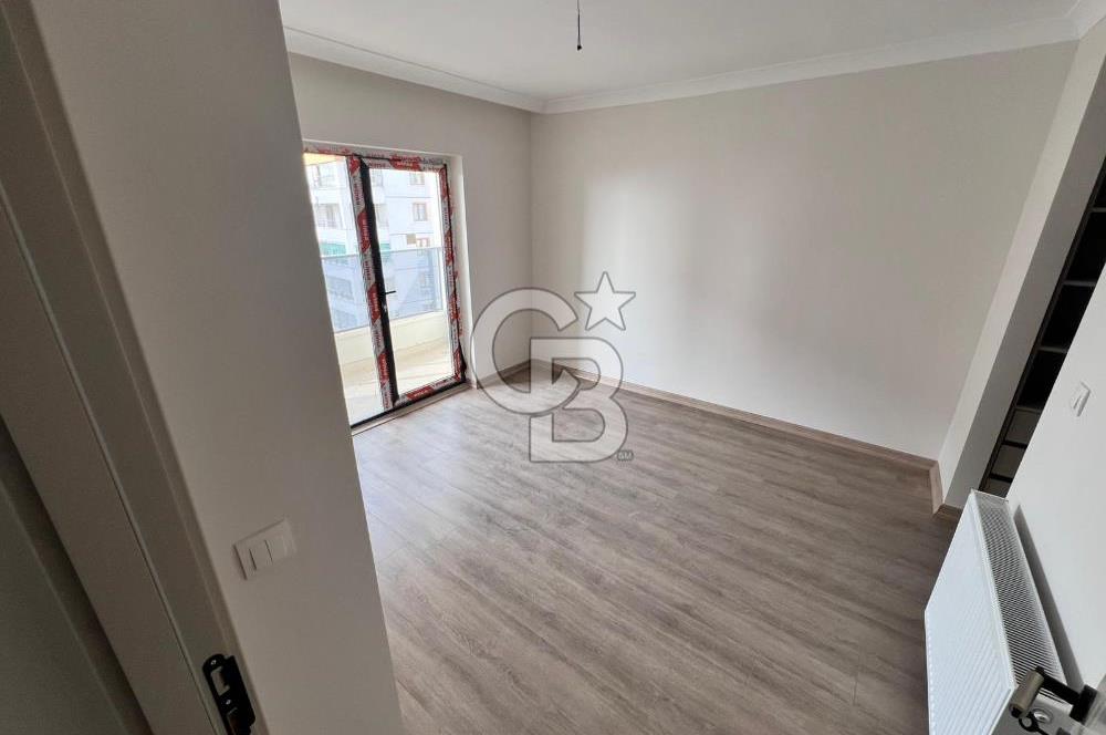Kayalarda Sıfır, Geniş ve Manzaralı 3+1 150 m² Fırsat Dairesi